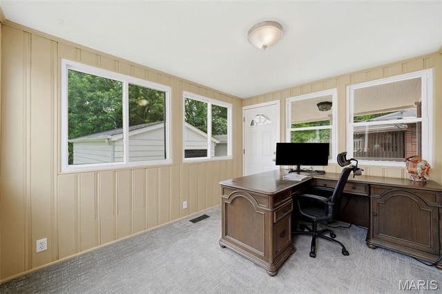 7530 Williams Avenue, St Louis, MO 63143
