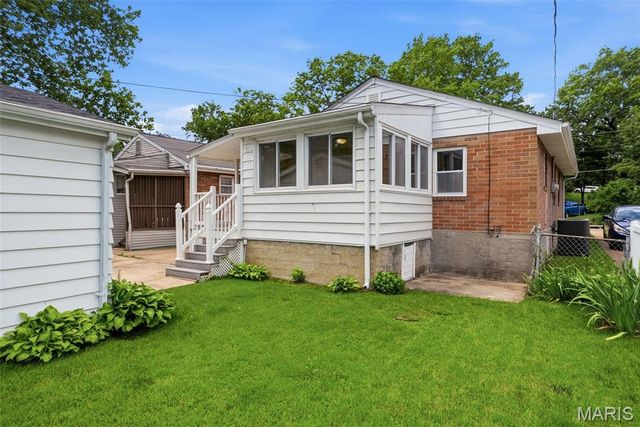 7530 Williams Avenue, St Louis, MO 63143