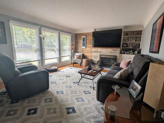 1556 Wilson Avenue, Saginaw, MI 48603