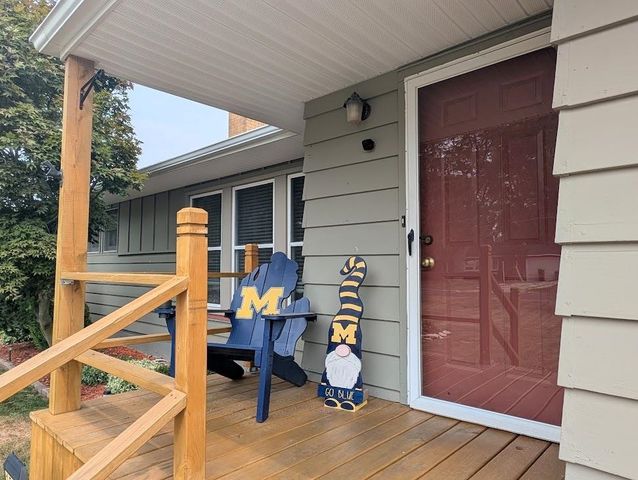1556 Wilson Avenue, Saginaw, MI 48603