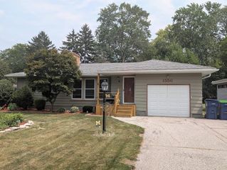 1556 Wilson Avenue, Saginaw, MI 48603