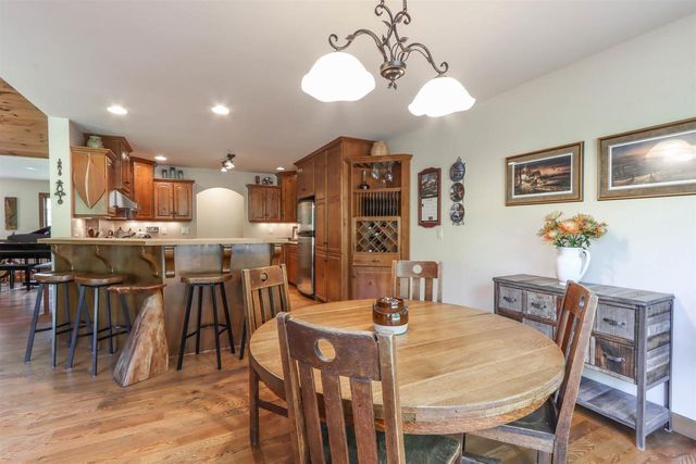 E3093 HIGH POINT RIDGE DRIVE, Waupaca, WI 54981