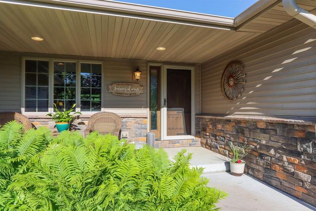 E3093 HIGH POINT RIDGE DRIVE, Waupaca, WI 54981