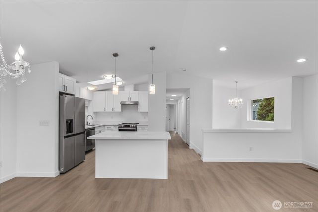 5016 26th Avenue SW, Seattle, WA 98106