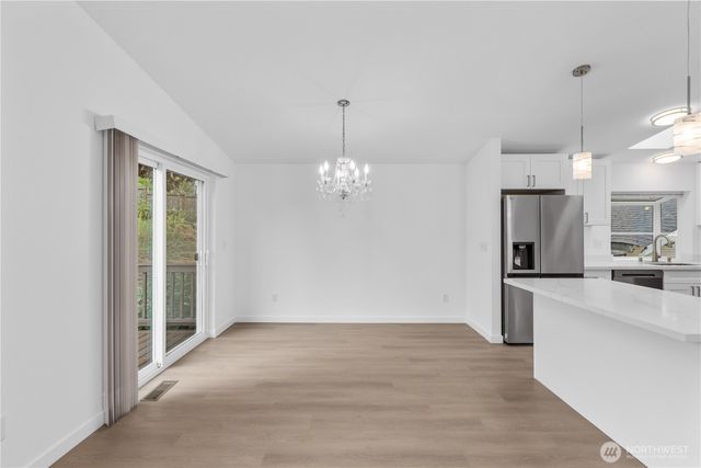 5016 26th Avenue SW, Seattle, WA 98106