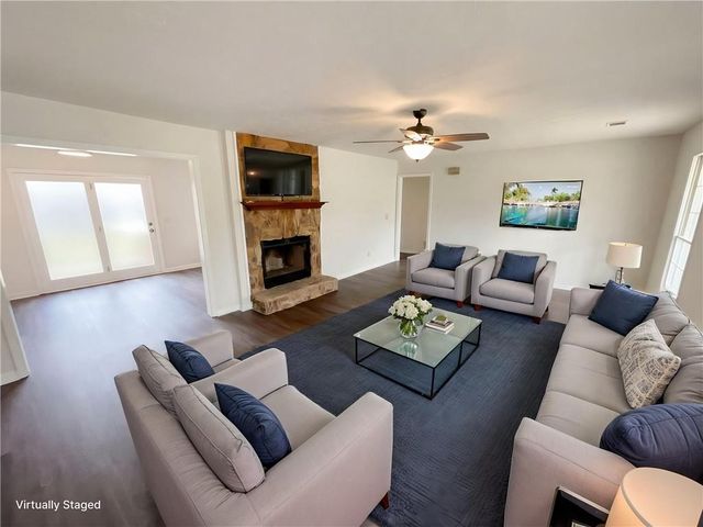 34 Aspen Lake Trace, Newnan, GA 30263