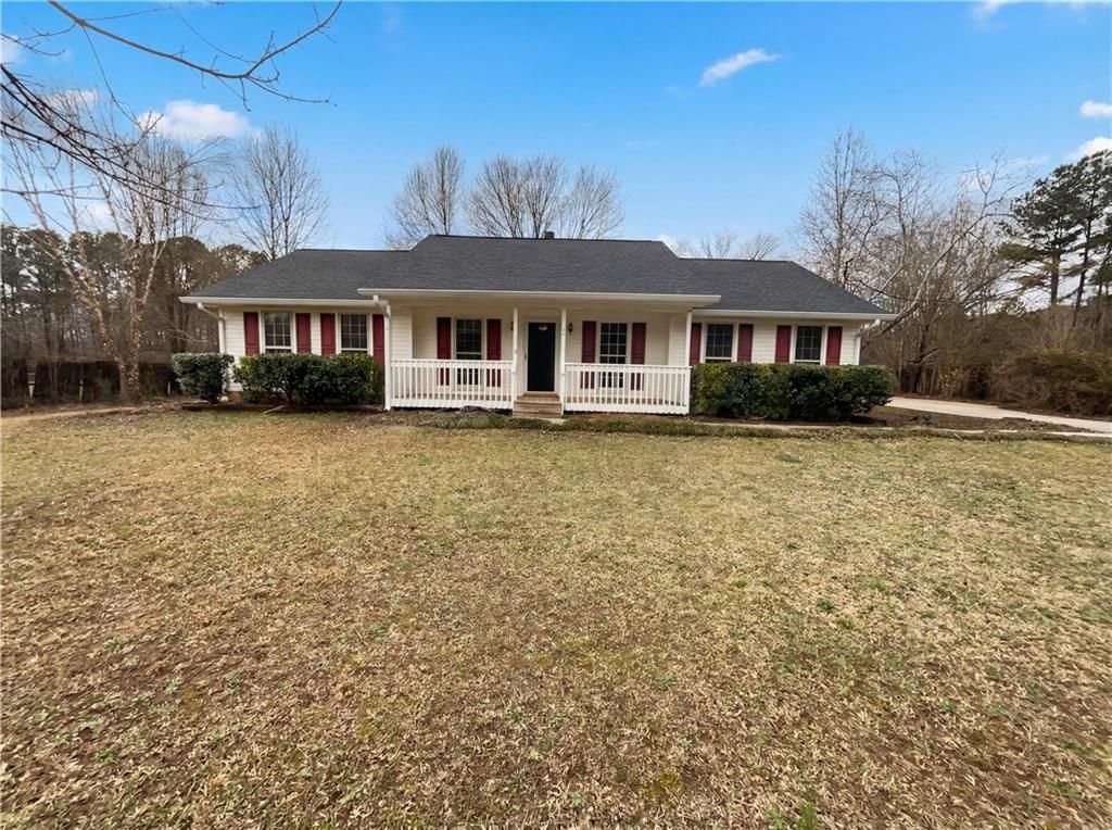 34 Aspen Lake Trace, Newnan, GA 30263