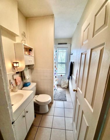 40 Forest St 3, Boston, MA 02119
