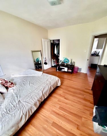 40 Forest St 3, Boston, MA 02119