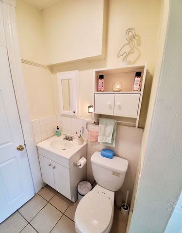 40 Forest St 3, Boston, MA 02119