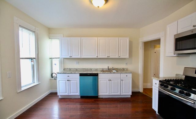 40 Forest St 3, Boston, MA 02119
