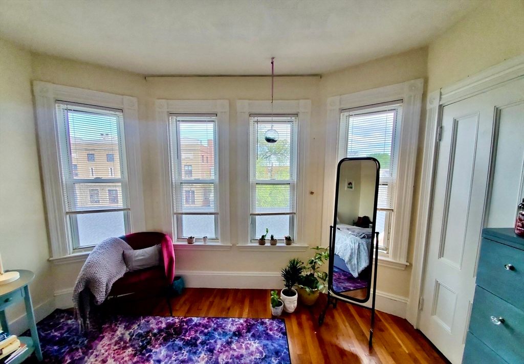 40 Forest St 3, Boston, MA 02119