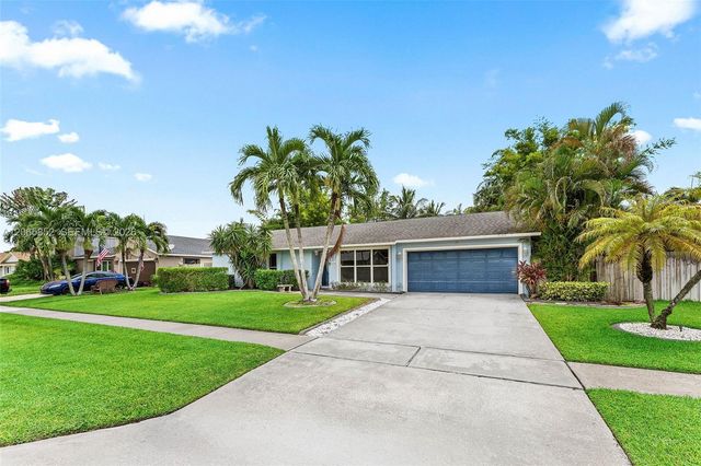 1250 Belmore Terrace, Wellington, FL 33414