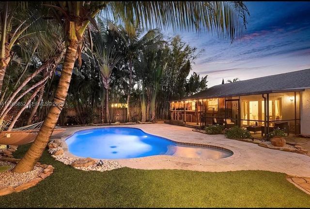 1250 Belmore Terrace, Wellington, FL 33414