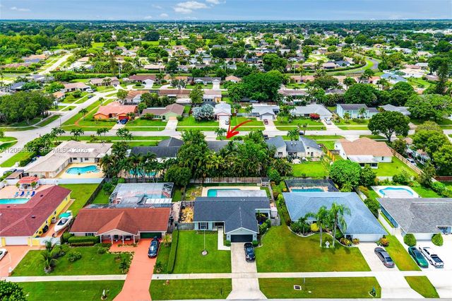 1250 Belmore Terrace, Wellington, FL 33414