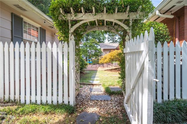6117 Westwind Drive, Greensboro, NC 27410