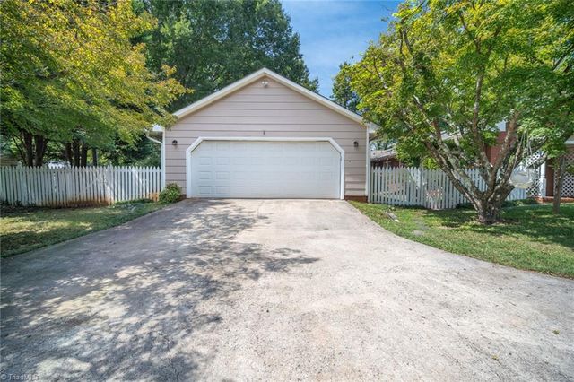 6117 Westwind Drive, Greensboro, NC 27410
