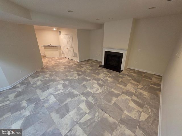 15563 KELLEY FARM CT, Woodbridge, VA 22193