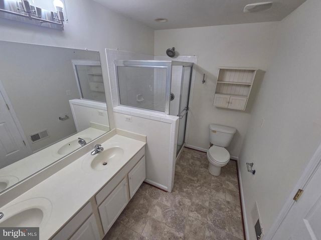 15563 KELLEY FARM CT, Woodbridge, VA 22193