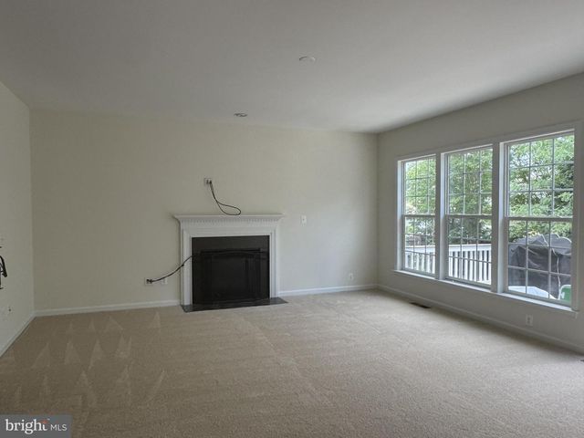 15563 KELLEY FARM CT, Woodbridge, VA 22193