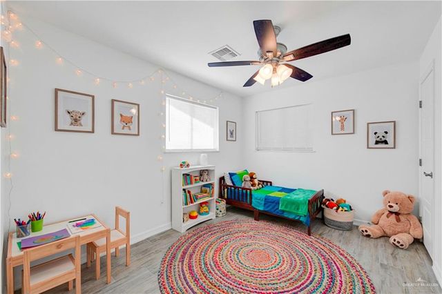 117 W Hawk Avenue, Pharr, TX 78577