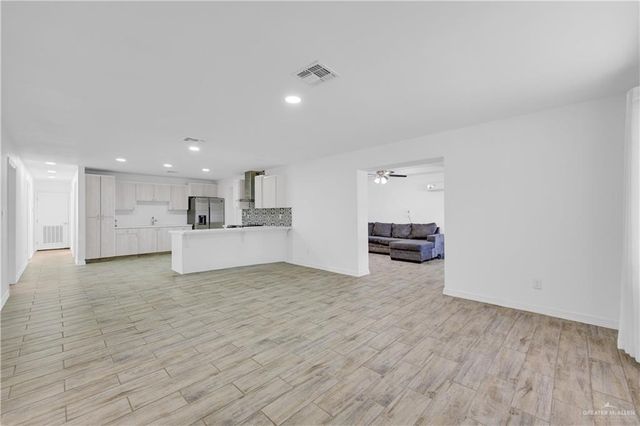 117 W Hawk Avenue, Pharr, TX 78577