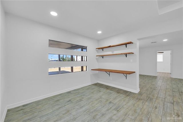 117 W Hawk Avenue, Pharr, TX 78577