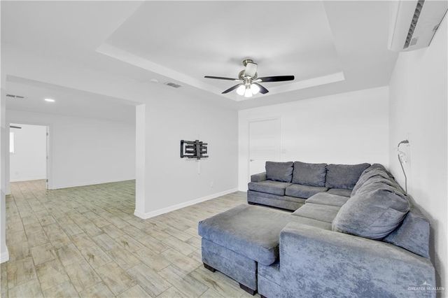 117 W Hawk Avenue, Pharr, TX 78577