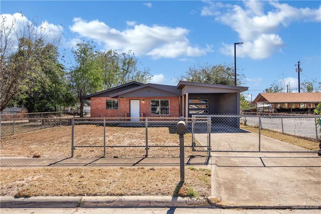 117 W Hawk Avenue, Pharr, TX 78577