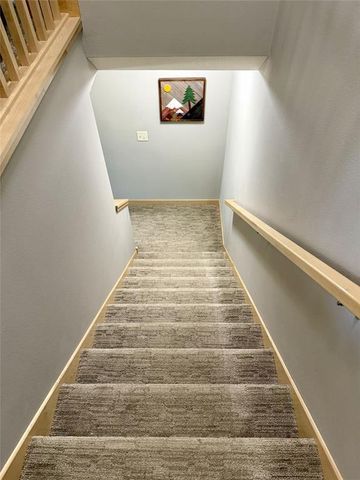 2355 Mckinley Road, Eau Claire, WI 54703