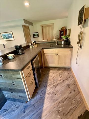 2355 Mckinley Road, Eau Claire, WI 54703