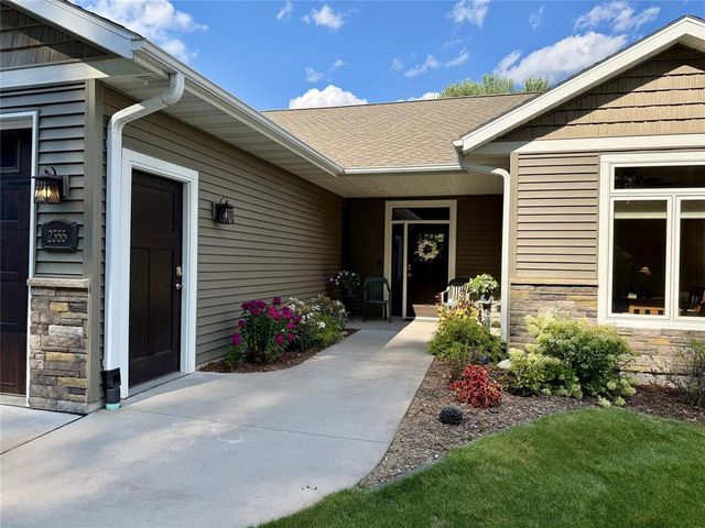 2355 Mckinley Road, Eau Claire, WI 54703