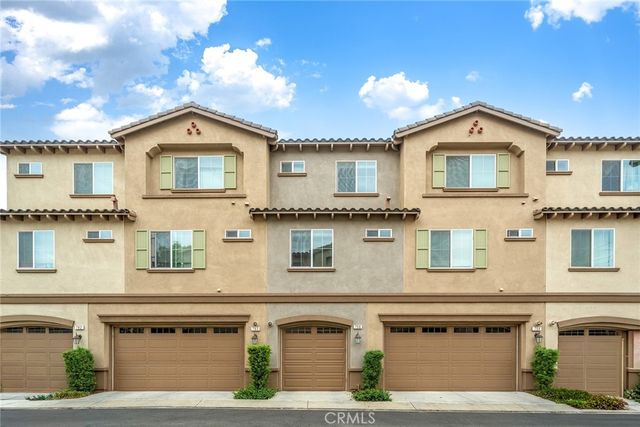 758 E Matchwood, Azusa, CA 91702