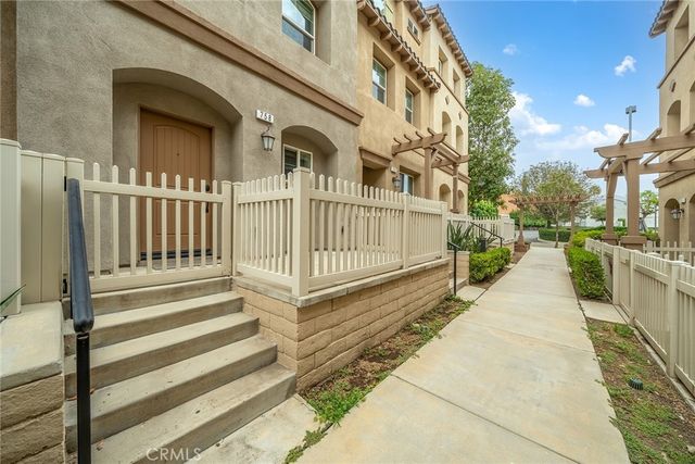 758 E Matchwood, Azusa, CA 91702