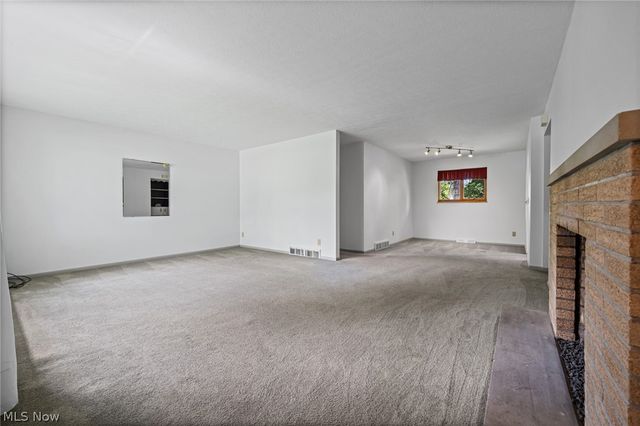 6217 Brookside Road, Independence, OH 44131