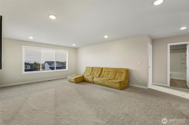 5464 Lasiandra Drive, Blaine, WA 98230