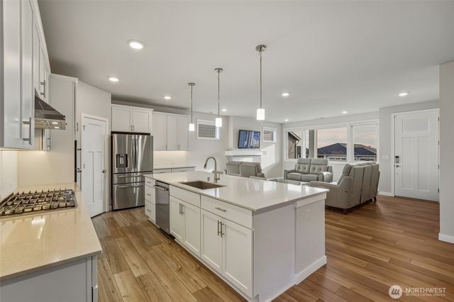 5464 Lasiandra Drive, Blaine, WA 98230