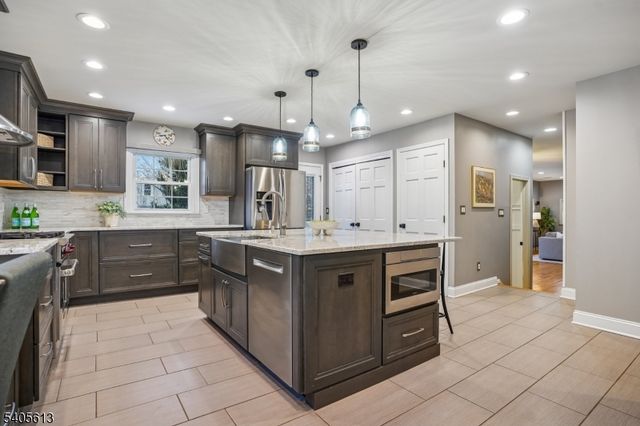 106 FRAZEE COURT, Westfield Town, NJ 07090