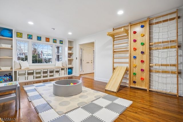 106 FRAZEE COURT, Westfield Town, NJ 07090