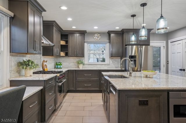 106 FRAZEE COURT, Westfield Town, NJ 07090