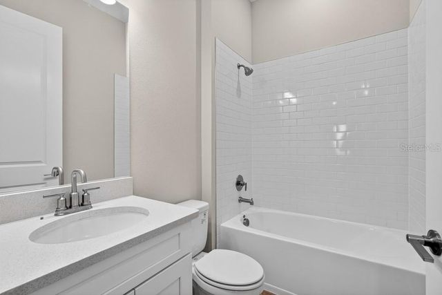 7657 MOONBEAM AVENUE, Sarasota, FL 34241