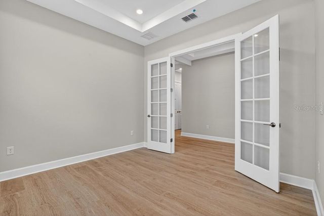 7657 MOONBEAM AVENUE, Sarasota, FL 34241