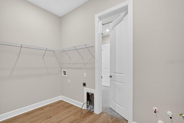 7657 MOONBEAM AVENUE, Sarasota, FL 34241