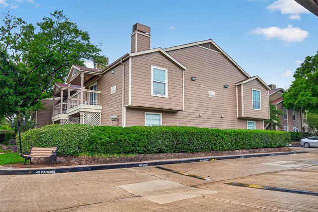 1880 White Oak Drive 143, Houston, TX 77009