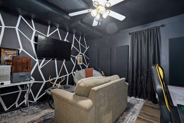 907 N Northview Drive, Nixa, MO 65714