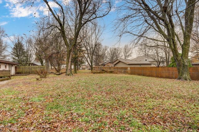 907 N Northview Drive, Nixa, MO 65714