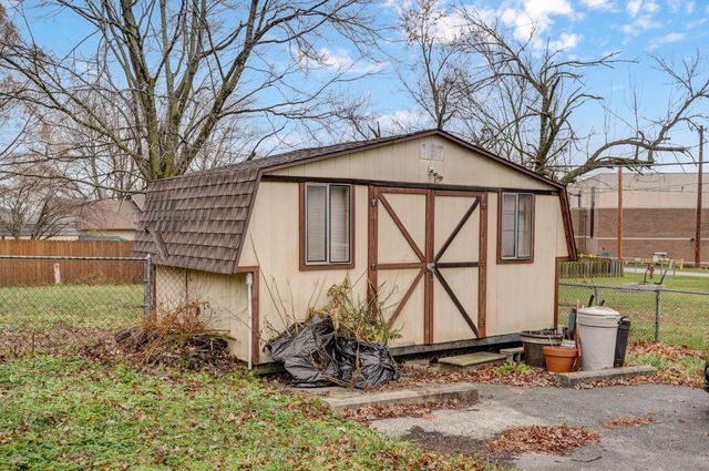 907 N Northview Drive, Nixa, MO 65714