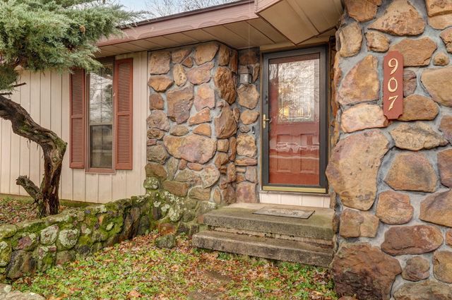 907 N Northview Drive, Nixa, MO 65714