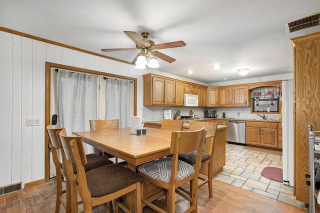 907 N Northview Drive, Nixa, MO 65714