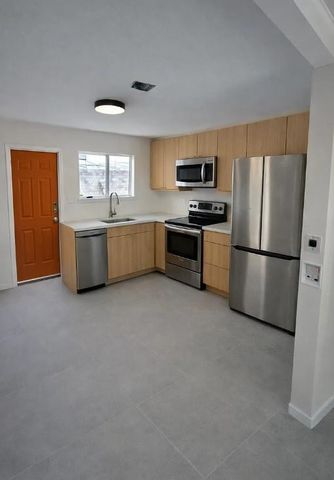 2731 E Montecito Avenue Apt 2, Phoenix, AZ 85016
